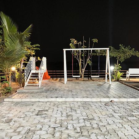 The Backwater Homestay Udupi Exterior foto